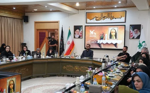 گرامیداشت کودکان شهید در «عصر شعر و خاطره» برگزار شد